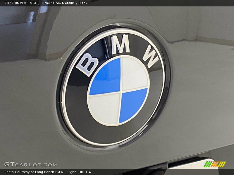 Dravit Grey Metallic / Black 2022 BMW X5 M50i