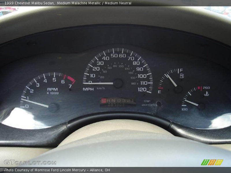 Medium Malachite Metallic / Medium Neutral 1999 Chevrolet Malibu Sedan