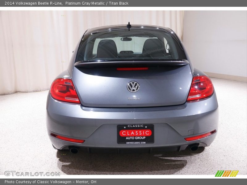 Platinum Gray Metallic / Titan Black 2014 Volkswagen Beetle R-Line