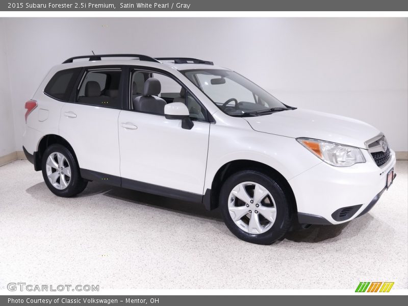 Satin White Pearl / Gray 2015 Subaru Forester 2.5i Premium