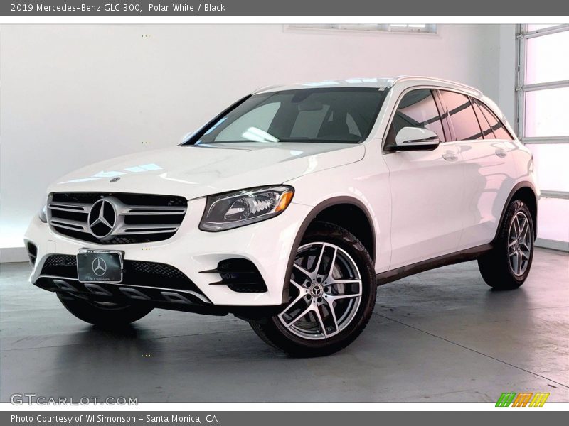 Polar White / Black 2019 Mercedes-Benz GLC 300