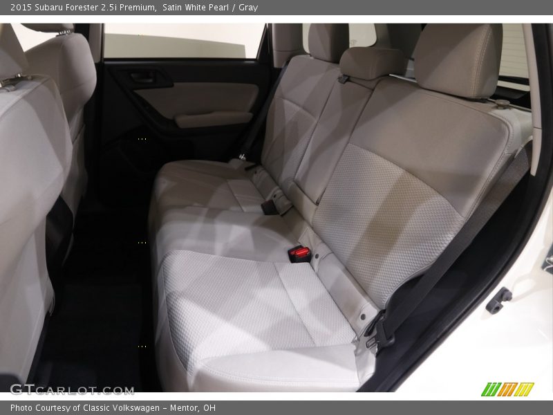 Satin White Pearl / Gray 2015 Subaru Forester 2.5i Premium