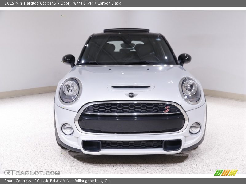 White Silver / Carbon Black 2019 Mini Hardtop Cooper S 4 Door