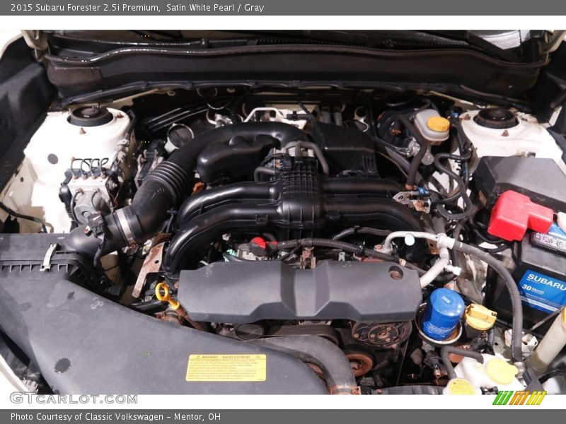 Satin White Pearl / Gray 2015 Subaru Forester 2.5i Premium