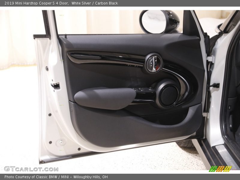 White Silver / Carbon Black 2019 Mini Hardtop Cooper S 4 Door
