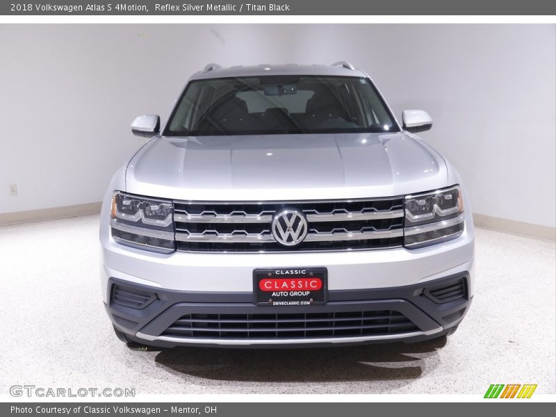 Reflex Silver Metallic / Titan Black 2018 Volkswagen Atlas S 4Motion
