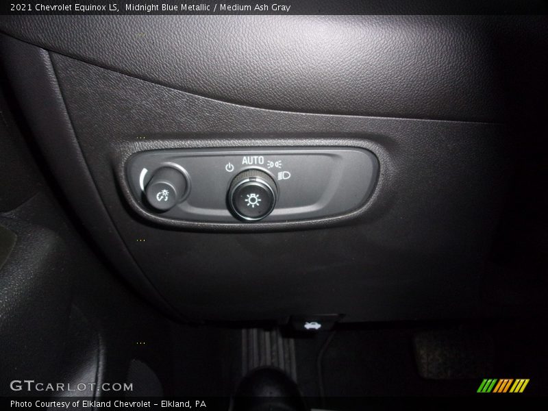 Midnight Blue Metallic / Medium Ash Gray 2021 Chevrolet Equinox LS