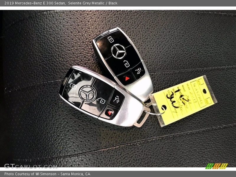 Selenite Grey Metallic / Black 2019 Mercedes-Benz E 300 Sedan