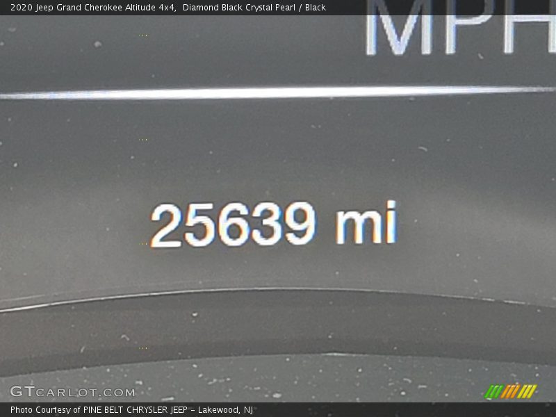 Diamond Black Crystal Pearl / Black 2020 Jeep Grand Cherokee Altitude 4x4
