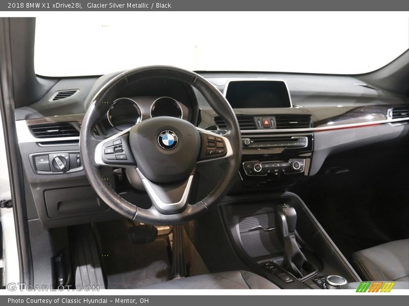 Glacier Silver Metallic / Black 2018 BMW X1 xDrive28i