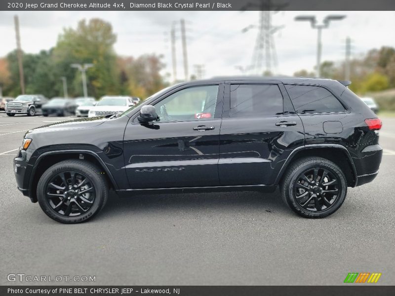 Diamond Black Crystal Pearl / Black 2020 Jeep Grand Cherokee Altitude 4x4