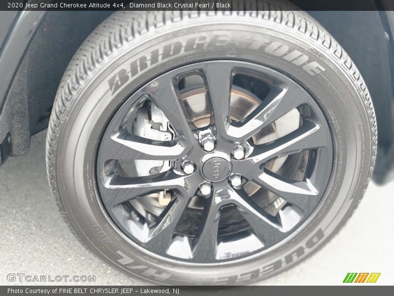 Diamond Black Crystal Pearl / Black 2020 Jeep Grand Cherokee Altitude 4x4