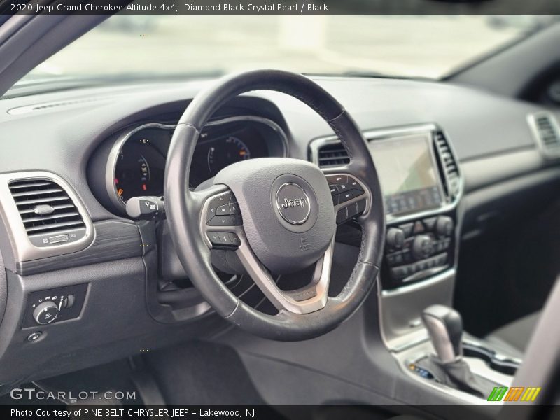 Diamond Black Crystal Pearl / Black 2020 Jeep Grand Cherokee Altitude 4x4