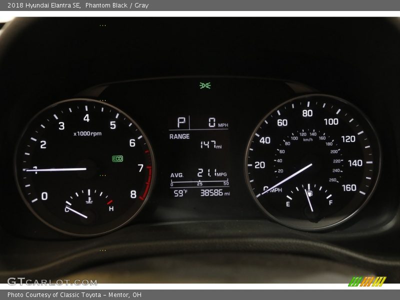 Phantom Black / Gray 2018 Hyundai Elantra SE
