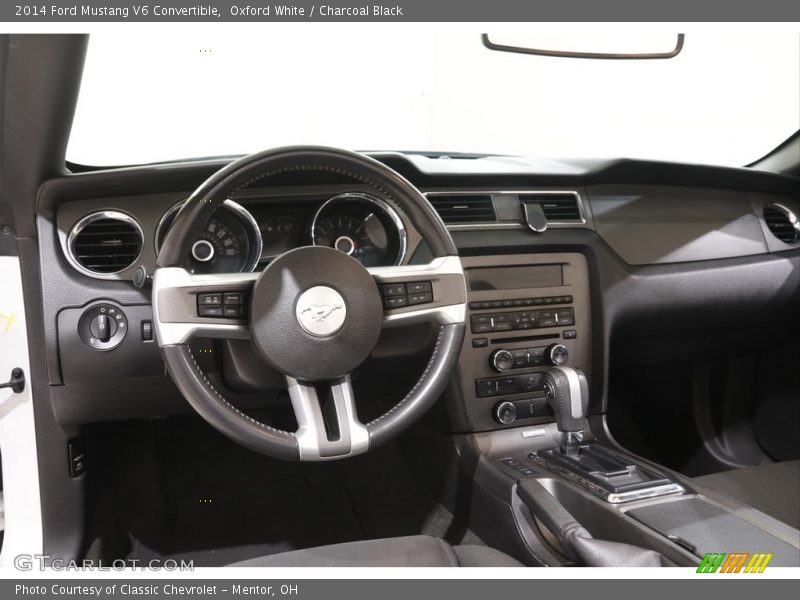 Oxford White / Charcoal Black 2014 Ford Mustang V6 Convertible