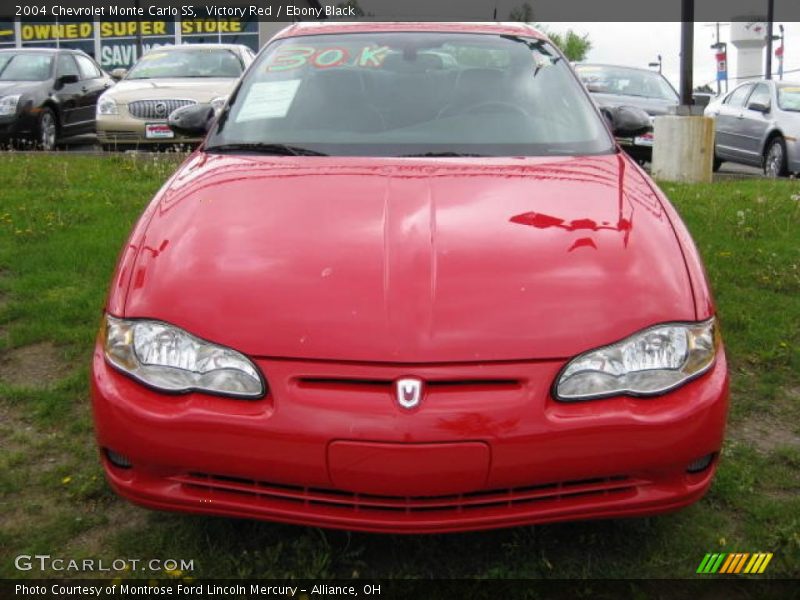 Victory Red / Ebony Black 2004 Chevrolet Monte Carlo SS