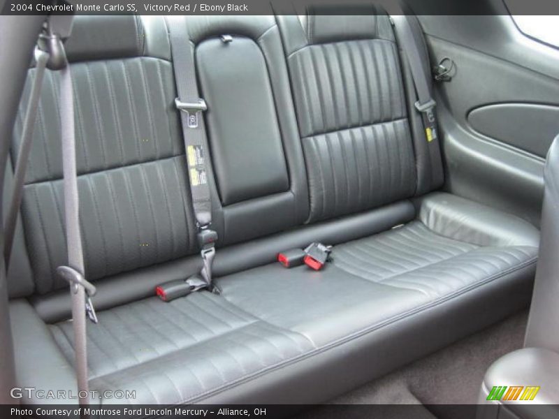 Victory Red / Ebony Black 2004 Chevrolet Monte Carlo SS