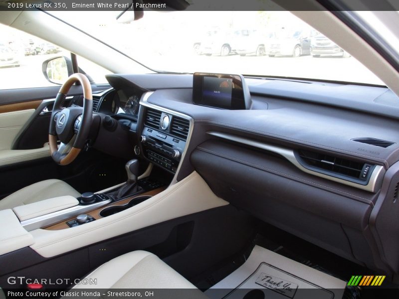 Eminent White Pearl / Parchment 2019 Lexus RX 350