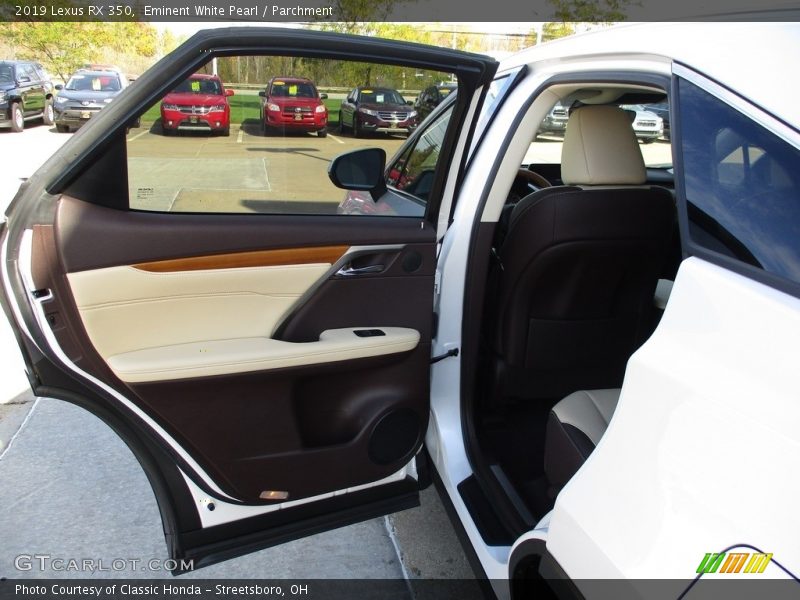 Eminent White Pearl / Parchment 2019 Lexus RX 350