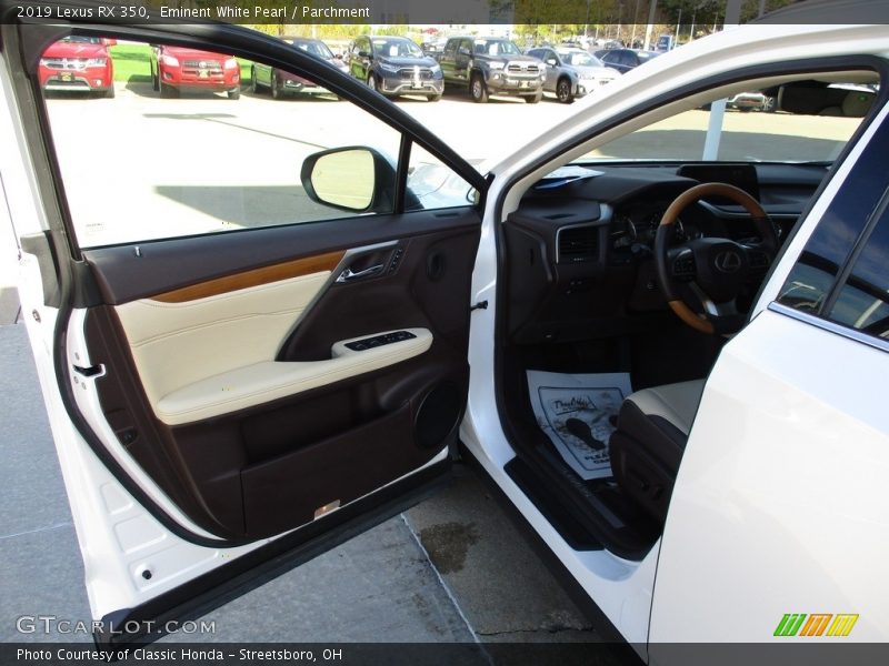 Eminent White Pearl / Parchment 2019 Lexus RX 350