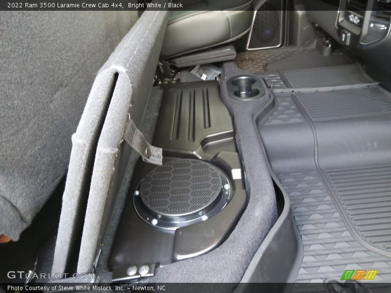 Bright White / Black 2022 Ram 3500 Laramie Crew Cab 4x4