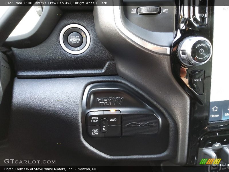 Bright White / Black 2022 Ram 3500 Laramie Crew Cab 4x4