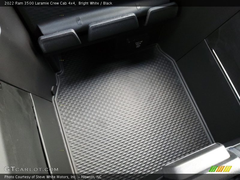 Bright White / Black 2022 Ram 3500 Laramie Crew Cab 4x4