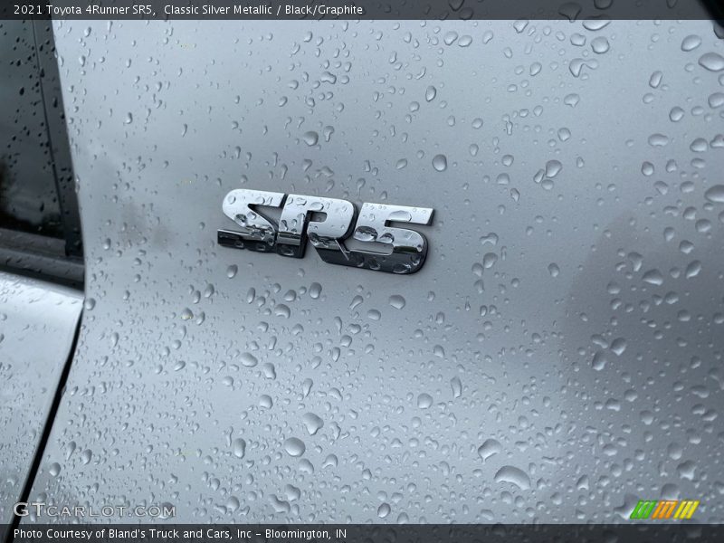  2021 4Runner SR5 Logo