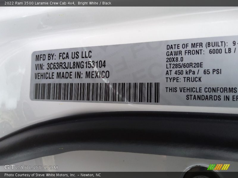 Bright White / Black 2022 Ram 3500 Laramie Crew Cab 4x4