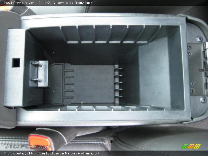 Victory Red / Ebony Black 2004 Chevrolet Monte Carlo SS