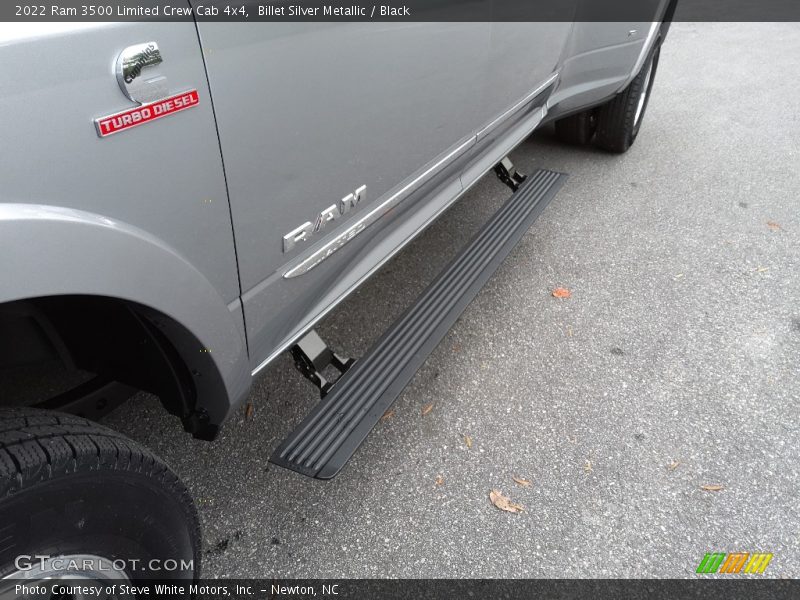 Billet Silver Metallic / Black 2022 Ram 3500 Limited Crew Cab 4x4