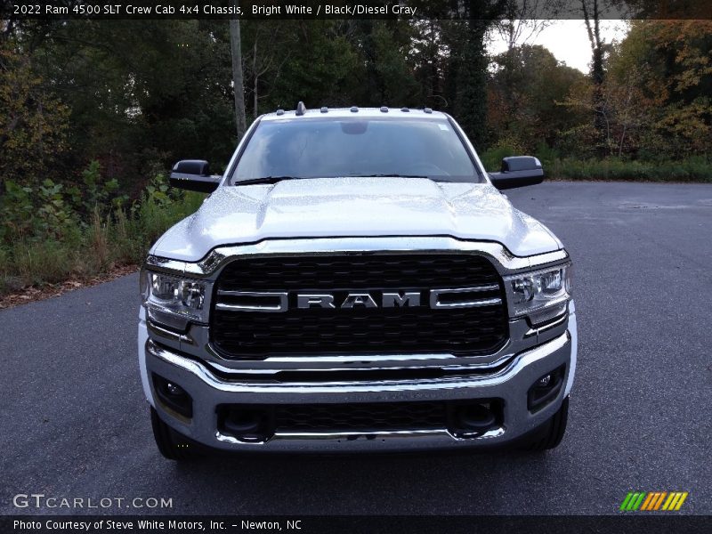 Bright White / Black/Diesel Gray 2022 Ram 4500 SLT Crew Cab 4x4 Chassis