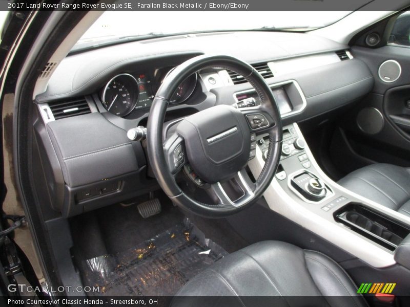 Farallon Black Metallic / Ebony/Ebony 2017 Land Rover Range Rover Evoque SE