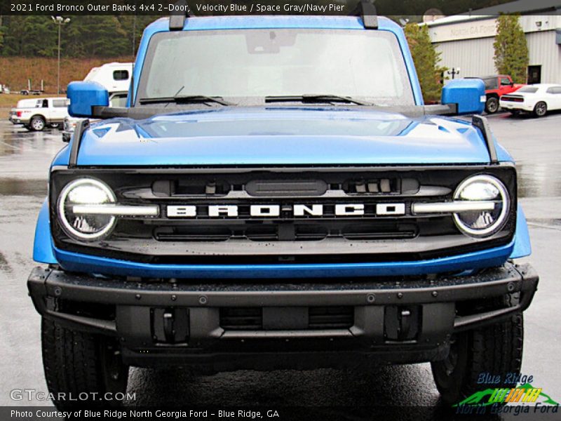 Velocity Blue / Space Gray/Navy Pier 2021 Ford Bronco Outer Banks 4x4 2-Door