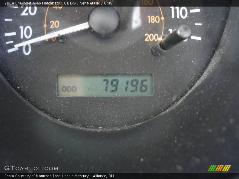 Galaxy Silver Metallic / Gray 2004 Chevrolet Aveo Hatchback