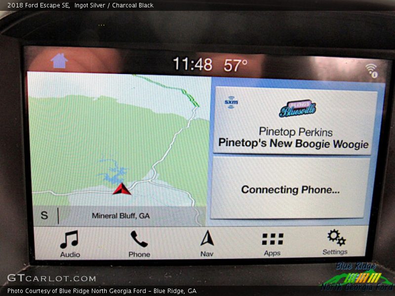 Ingot Silver / Charcoal Black 2018 Ford Escape SE