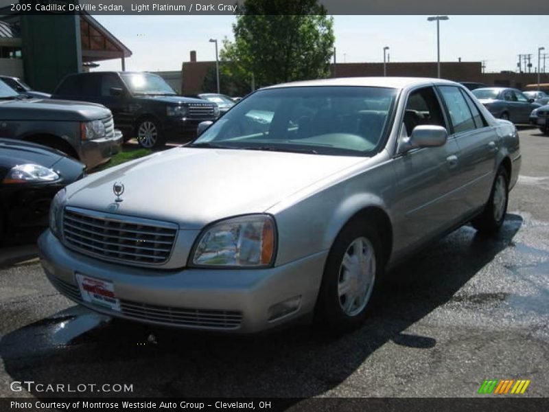 Light Platinum / Dark Gray 2005 Cadillac DeVille Sedan