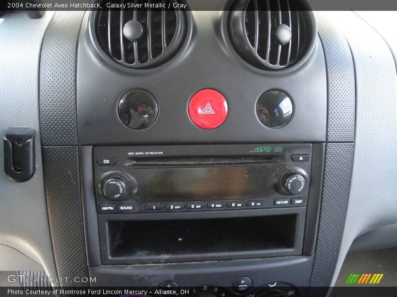 Galaxy Silver Metallic / Gray 2004 Chevrolet Aveo Hatchback