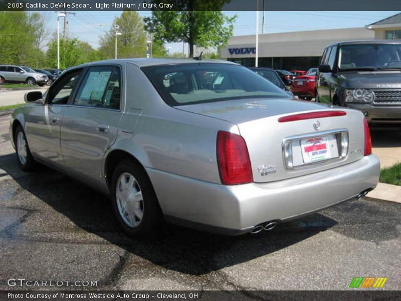 Light Platinum / Dark Gray 2005 Cadillac DeVille Sedan