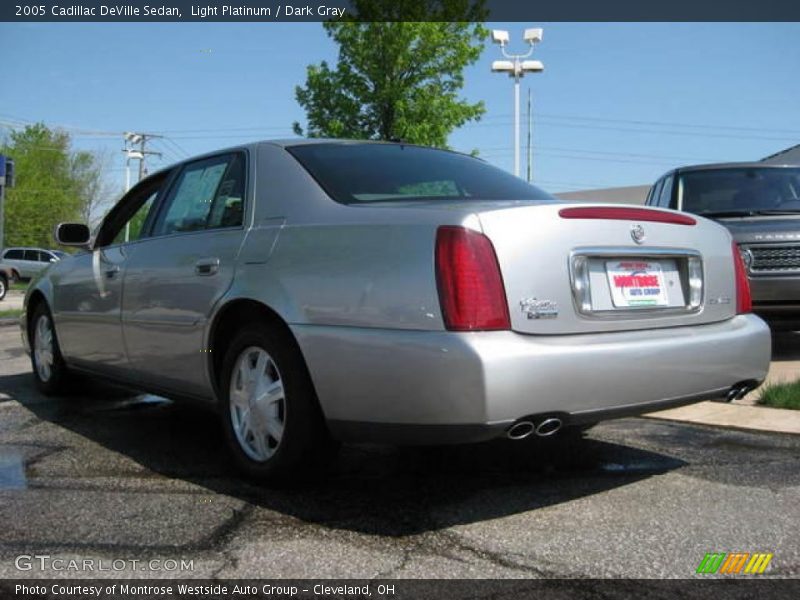 Light Platinum / Dark Gray 2005 Cadillac DeVille Sedan