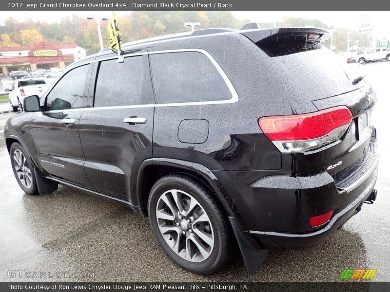 Diamond Black Crystal Pearl / Black 2017 Jeep Grand Cherokee Overland 4x4