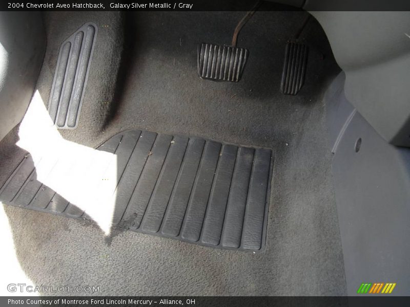 Galaxy Silver Metallic / Gray 2004 Chevrolet Aveo Hatchback