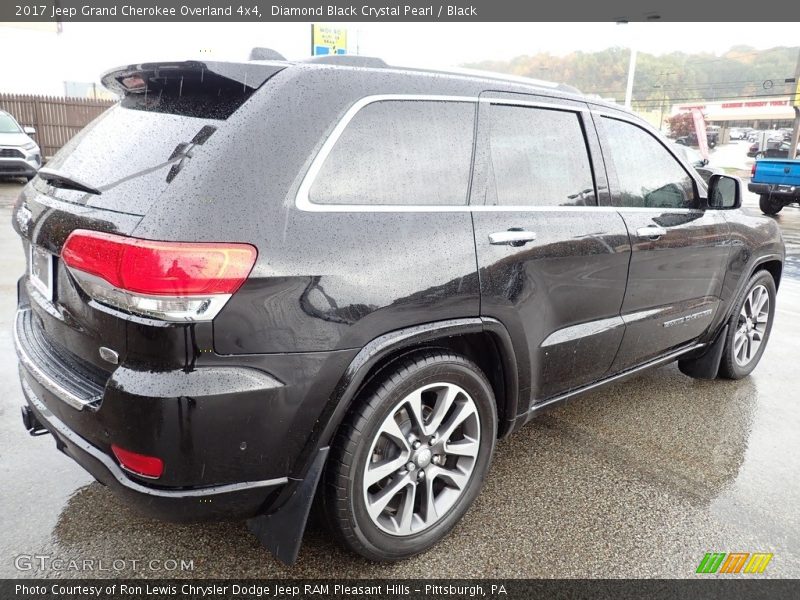 Diamond Black Crystal Pearl / Black 2017 Jeep Grand Cherokee Overland 4x4