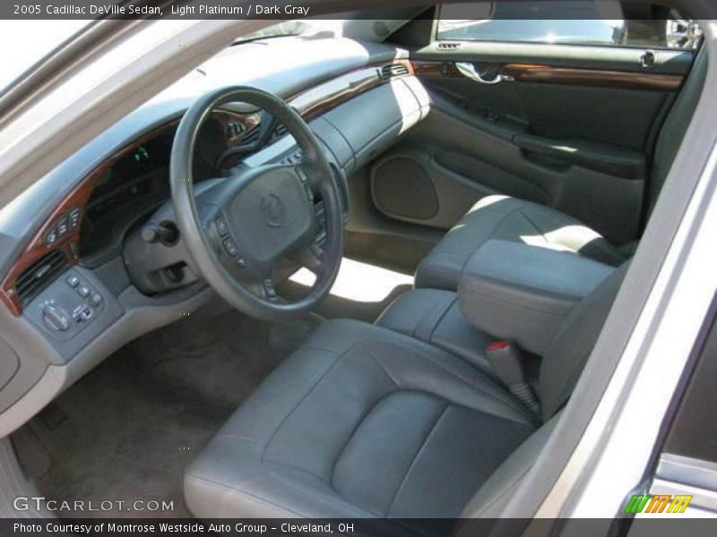 Light Platinum / Dark Gray 2005 Cadillac DeVille Sedan