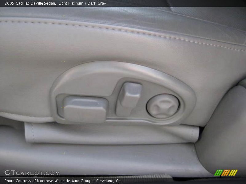 Light Platinum / Dark Gray 2005 Cadillac DeVille Sedan