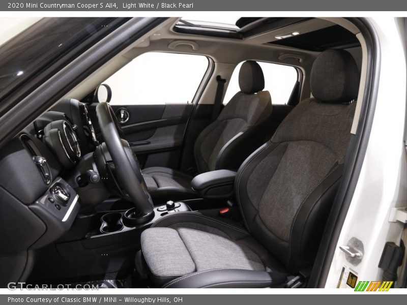  2020 Countryman Cooper S All4 Black Pearl Interior