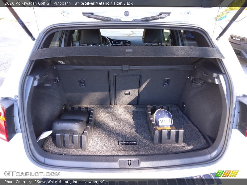  2020 Golf GTI Autobahn Trunk