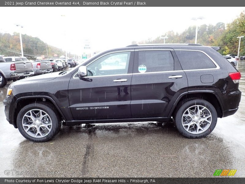  2021 Grand Cherokee Overland 4x4 Diamond Black Crystal Pearl