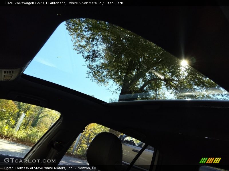 White Silver Metallic / Titan Black 2020 Volkswagen Golf GTI Autobahn