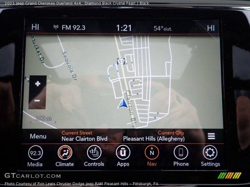 Navigation of 2021 Grand Cherokee Overland 4x4